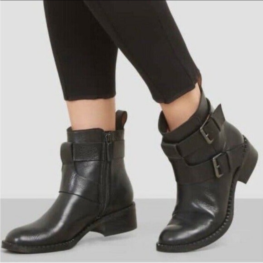 Gentle Souls Best of Moto Boots NWOT black  size 7